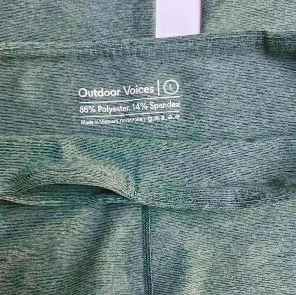 OUTDOOR VOICES leggings. Hunter green. Size Large - Picture 5 of 5